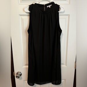 Little black dress with pockets!!